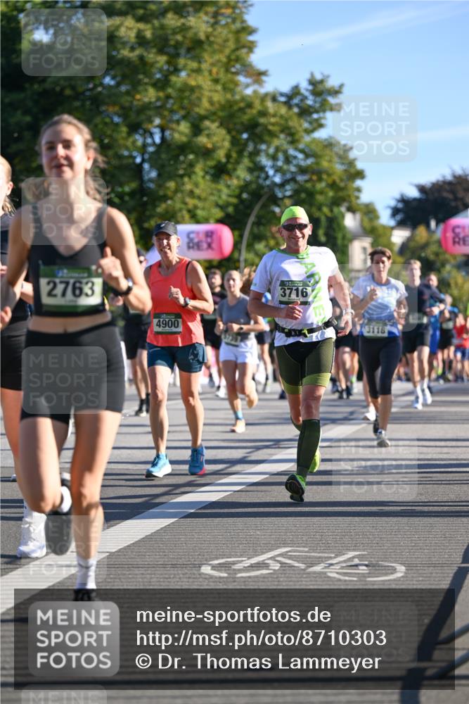 07.09.2025 - BARMER Alsterlauf Dr. Thomas Lammeyer http://msf.ph/oto/8710303 07.09.2025 09:36:09 Laufen 2763, 4900, 3716, 3116 meine-sportfotos.de