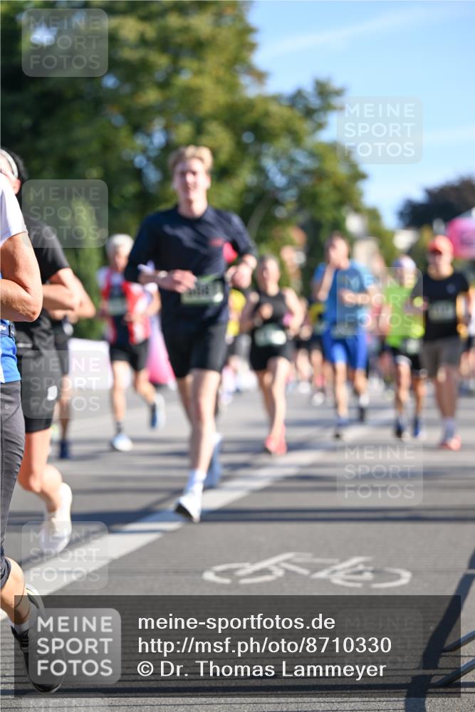 07.09.2025 - BARMER Alsterlauf Dr. Thomas Lammeyer http://msf.ph/oto/8710330 07.09.2025 09:36:13 Laufen  meine-sportfotos.de