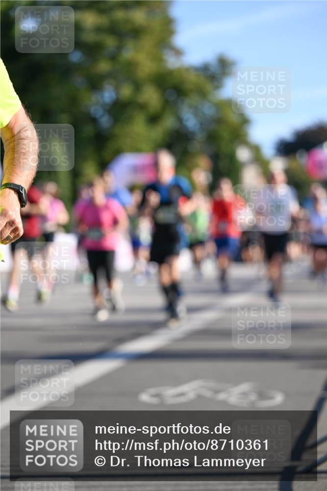 07.09.2025 - BARMER Alsterlauf Dr. Thomas Lammeyer http://msf.ph/oto/8710361 07.09.2025 09:36:18 Laufen  meine-sportfotos.de