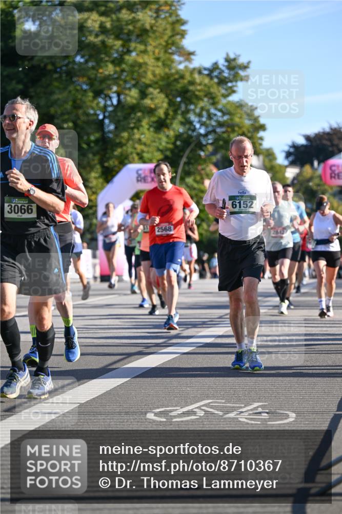 07.09.2025 - BARMER Alsterlauf Dr. Thomas Lammeyer http://msf.ph/oto/8710367 07.09.2025 09:36:20 Laufen 3066, 2568, 6152, 2842 meine-sportfotos.de