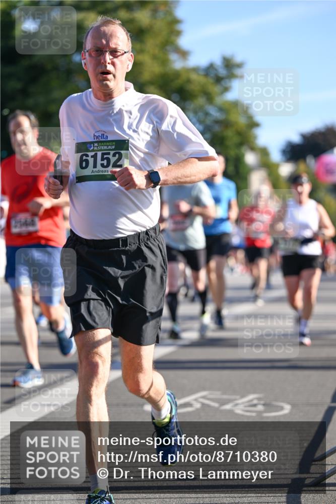 07.09.2025 - BARMER Alsterlauf Dr. Thomas Lammeyer http://msf.ph/oto/8710380 07.09.2025 09:36:22 Laufen 36, 6152 meine-sportfotos.de