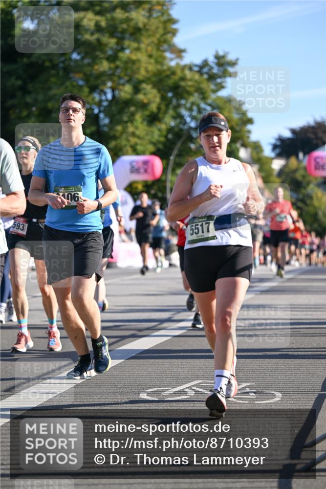 07.09.2025 - BARMER Alsterlauf Dr. Thomas Lammeyer http://msf.ph/oto/8710393 07.09.2025 09:36:24 Laufen 593, 06, 5517 meine-sportfotos.de