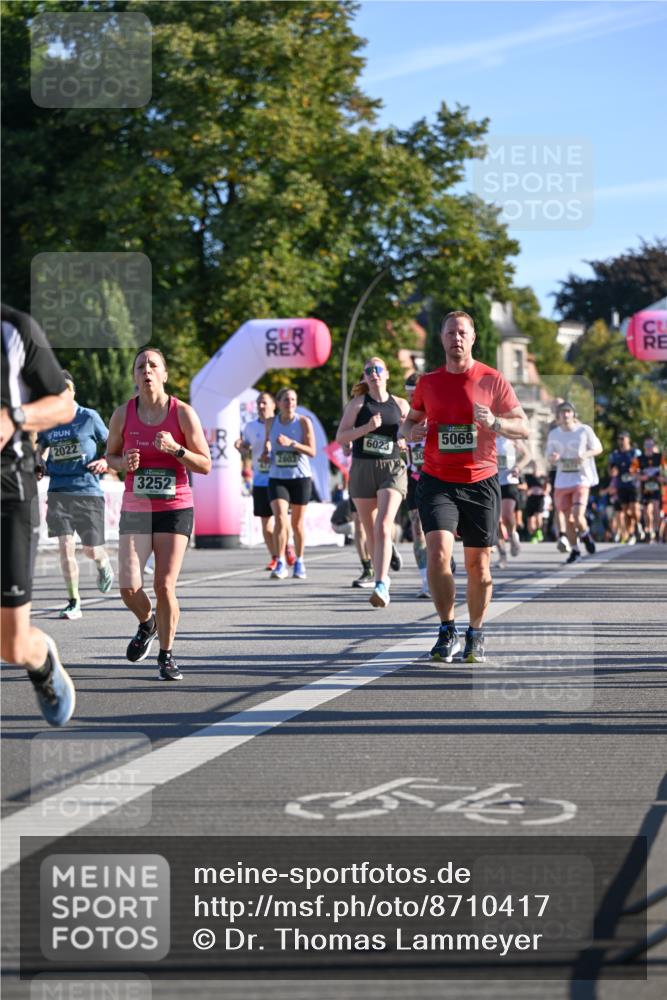 07.09.2025 - BARMER Alsterlauf Dr. Thomas Lammeyer http://msf.ph/oto/8710417 07.09.2025 09:36:28 Laufen 2022, 3252, 2803, 6023, 30, 5069 meine-sportfotos.de