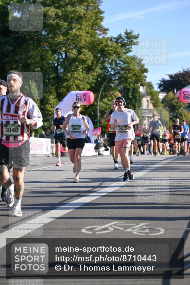 07.09.2025 - BARMER Alsterlauf Dr. Thomas Lammeyer http://msf.ph/oto/8710443 07.09.2025 09:36:32 Laufen 3040, 5308, 3552, 5912, 2672 meine-sportfotos.de