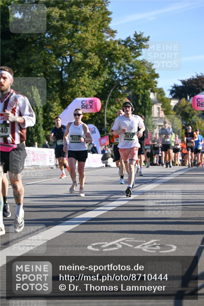 07.09.2025 - BARMER Alsterlauf Dr. Thomas Lammeyer http://msf.ph/oto/8710444 07.09.2025 09:36:32 Laufen 40, 65, 5308, 3552, 59, 2672 meine-sportfotos.de