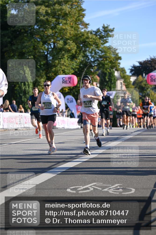 07.09.2025 - BARMER Alsterlauf Dr. Thomas Lammeyer http://msf.ph/oto/8710447 07.09.2025 09:36:33 Laufen 3552, 2672 meine-sportfotos.de