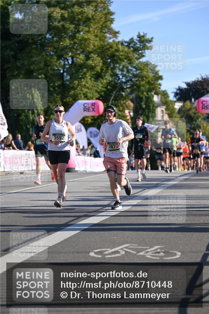 07.09.2025 - BARMER Alsterlauf Dr. Thomas Lammeyer http://msf.ph/oto/8710448 07.09.2025 09:36:33 Laufen 5300, 3552, 267 meine-sportfotos.de