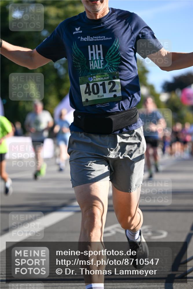 07.09.2025 - BARMER Alsterlauf Dr. Thomas Lammeyer http://msf.ph/oto/8710547 07.09.2025 09:36:51 Laufen 36, 4012 meine-sportfotos.de