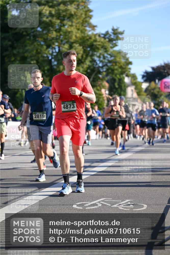 07.09.2025 - BARMER Alsterlauf Dr. Thomas Lammeyer http://msf.ph/oto/8710615 07.09.2025 09:37:03 Laufen 2819, 4873 meine-sportfotos.de