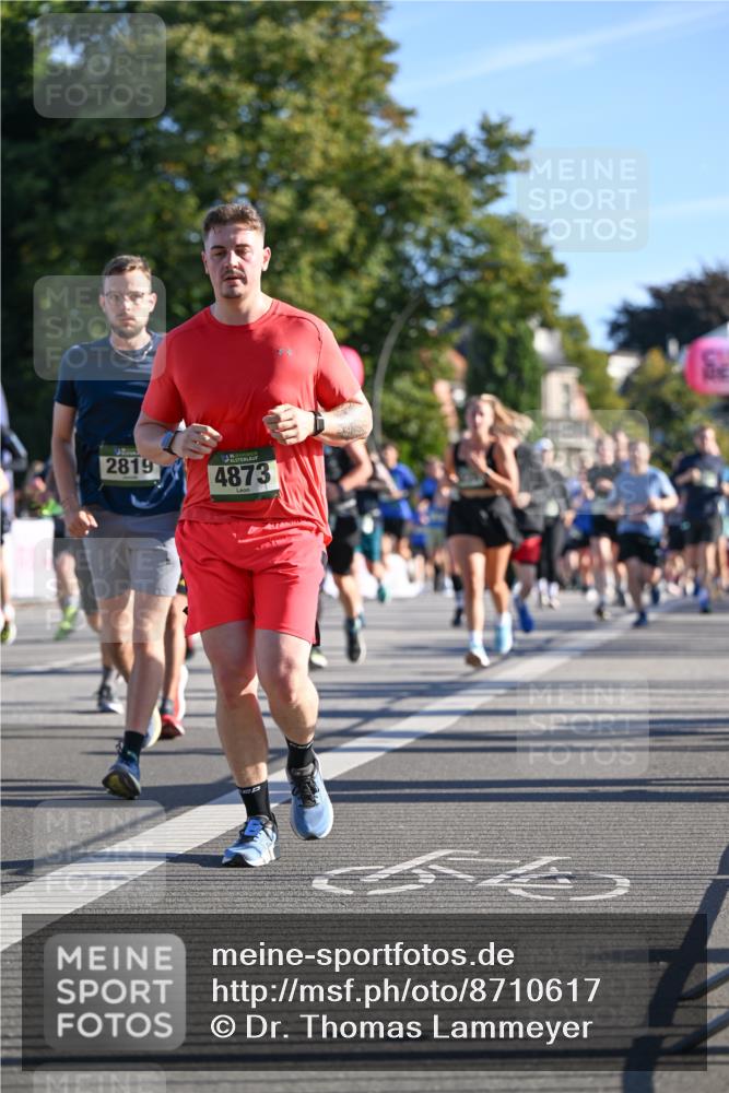 07.09.2025 - BARMER Alsterlauf Dr. Thomas Lammeyer http://msf.ph/oto/8710617 07.09.2025 09:37:04 Laufen 2819, 4873 meine-sportfotos.de