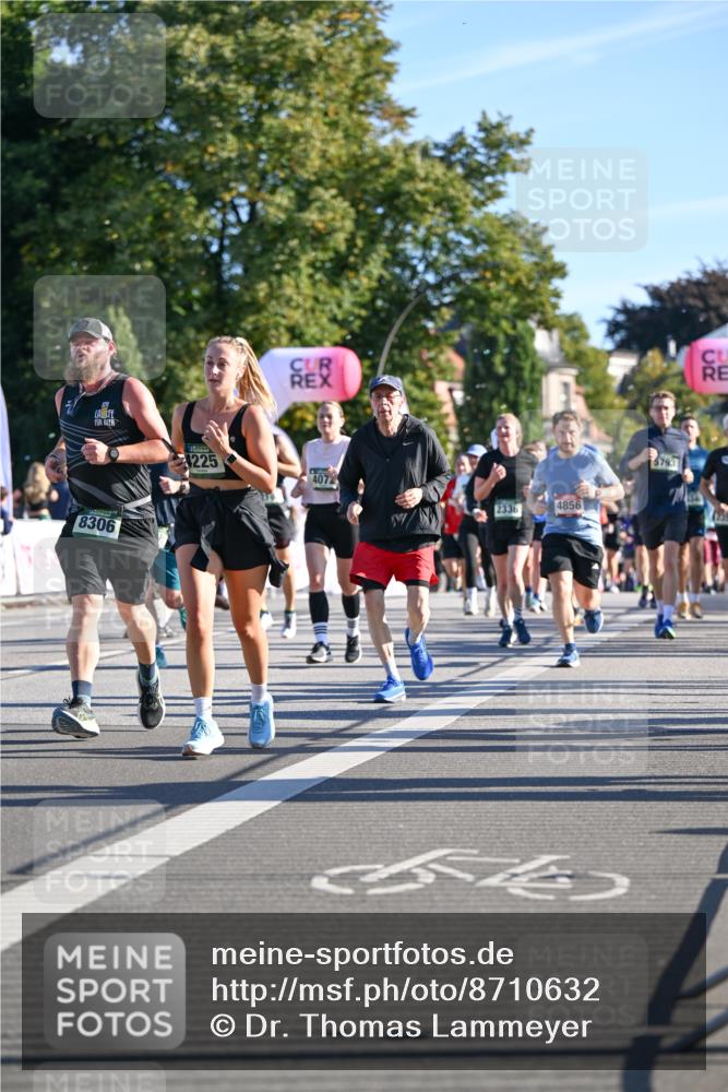 07.09.2025 - BARMER Alsterlauf Dr. Thomas Lammeyer http://msf.ph/oto/8710632 07.09.2025 09:37:06 Laufen 8306, 4225, 4072, 2336, 4856, 793 meine-sportfotos.de
