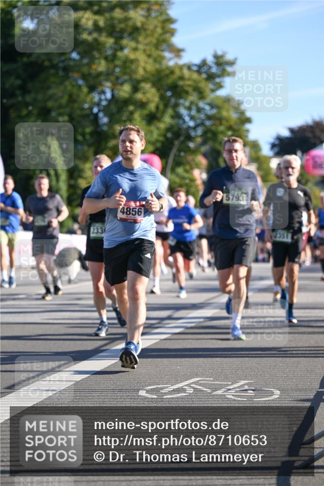 07.09.2025 - BARMER Alsterlauf Dr. Thomas Lammeyer http://msf.ph/oto/8710653 07.09.2025 09:37:09 Laufen 233, 4856, 5793, 12351 meine-sportfotos.de