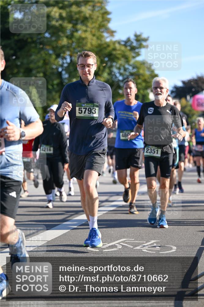 07.09.2025 - BARMER Alsterlauf Dr. Thomas Lammeyer http://msf.ph/oto/8710662 07.09.2025 09:37:10 Laufen 1216, 36, 5793, 480, 2351 meine-sportfotos.de