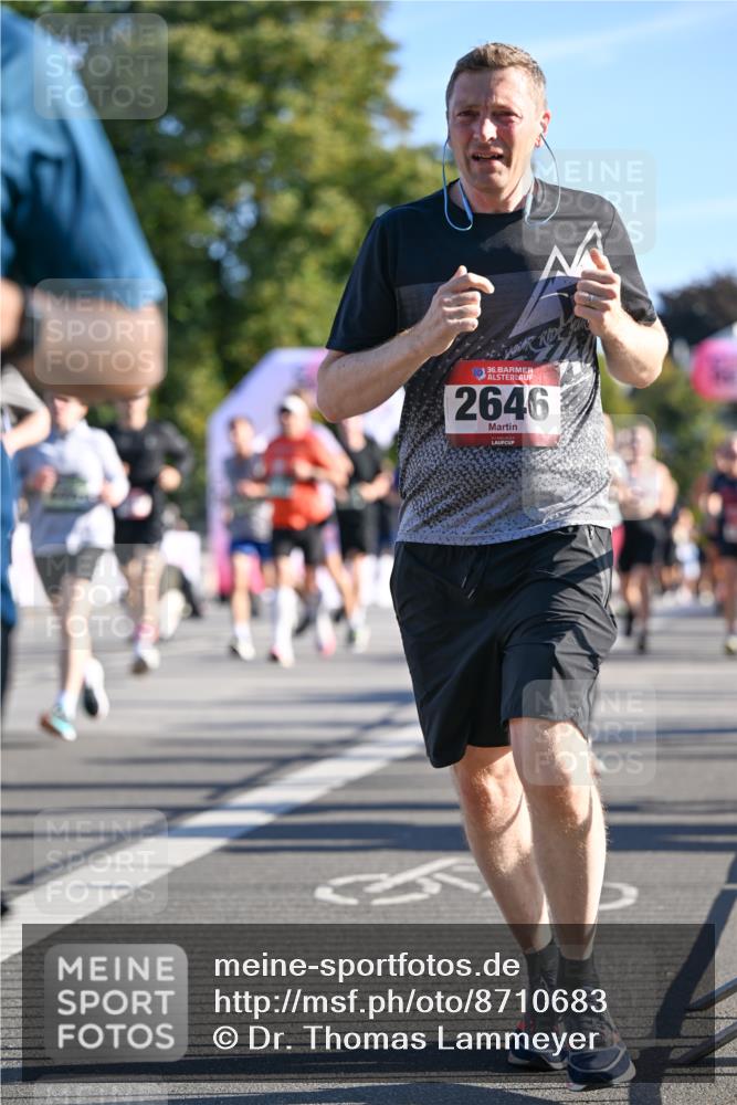 07.09.2025 - BARMER Alsterlauf Dr. Thomas Lammeyer http://msf.ph/oto/8710683 07.09.2025 09:37:14 Laufen 136, 2646 meine-sportfotos.de