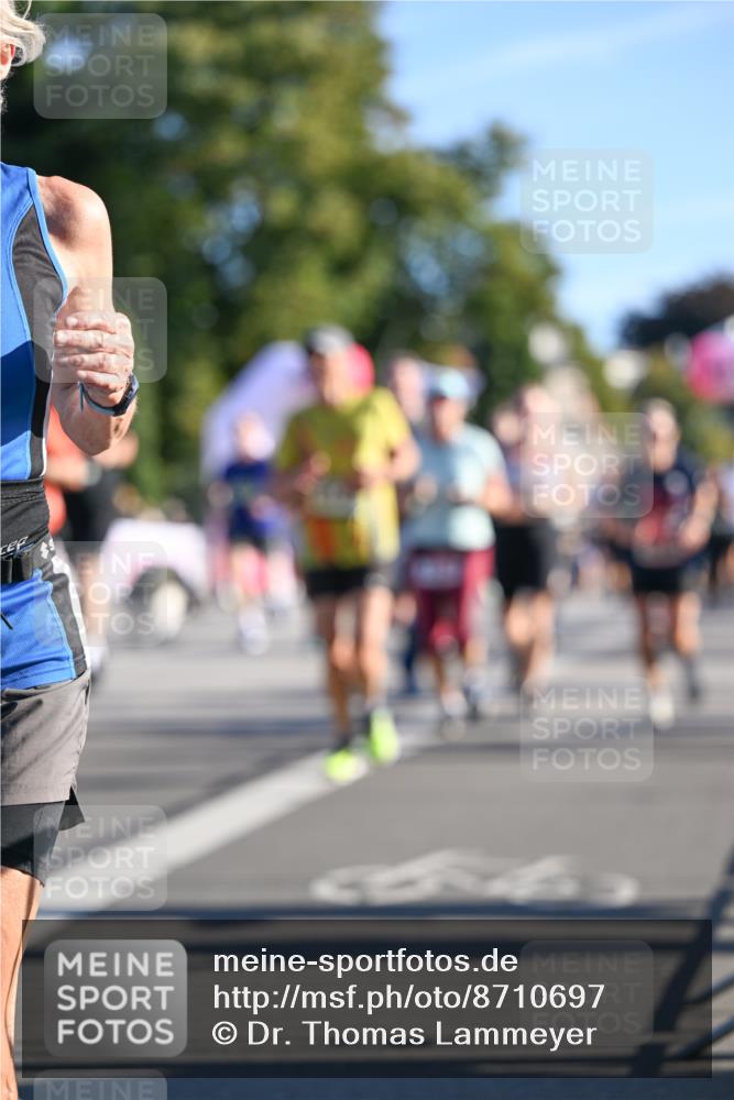 07.09.2025 - BARMER Alsterlauf Dr. Thomas Lammeyer http://msf.ph/oto/8710697 07.09.2025 09:37:16 Laufen  meine-sportfotos.de