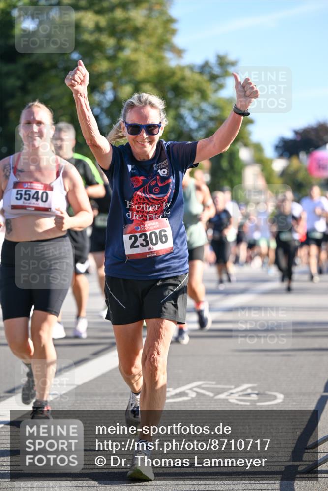 07.09.2025 - BARMER Alsterlauf Dr. Thomas Lammeyer http://msf.ph/oto/8710717 07.09.2025 09:37:20 Laufen 5540, 2306 meine-sportfotos.de