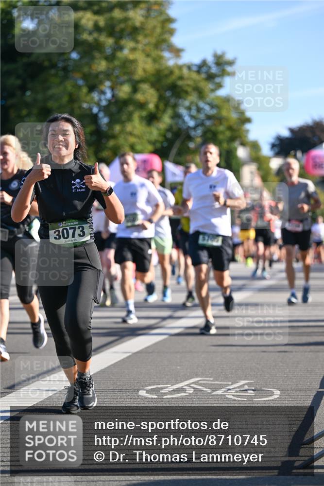 07.09.2025 - BARMER Alsterlauf Dr. Thomas Lammeyer http://msf.ph/oto/8710745 07.09.2025 09:37:24 Laufen 36, 3073, 5707 meine-sportfotos.de