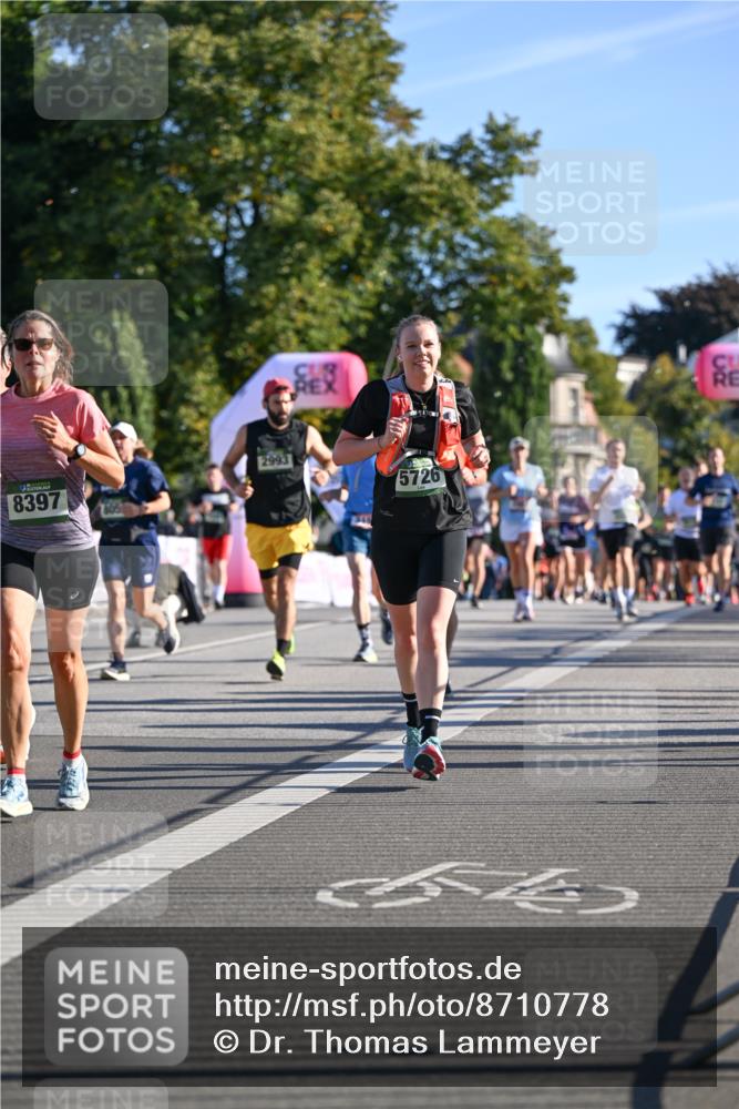 07.09.2025 - BARMER Alsterlauf Dr. Thomas Lammeyer http://msf.ph/oto/8710778 07.09.2025 09:37:29 Laufen 8397, 2993, 5726 meine-sportfotos.de