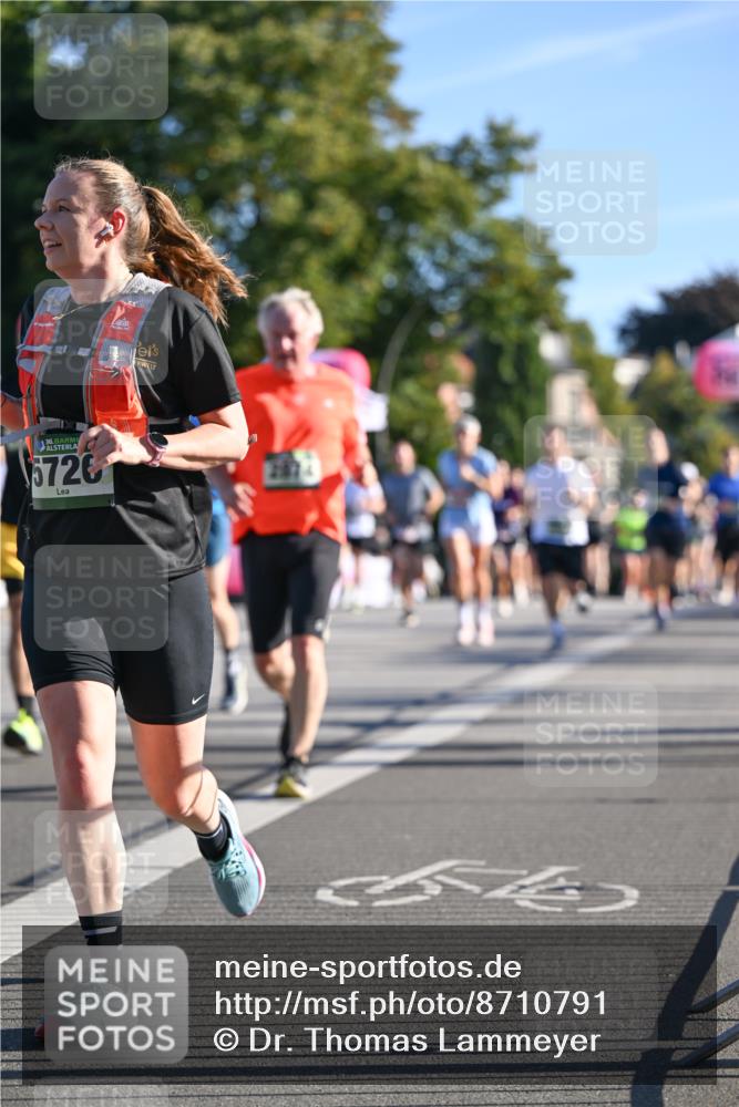 07.09.2025 - BARMER Alsterlauf Dr. Thomas Lammeyer http://msf.ph/oto/8710791 07.09.2025 09:37:31 Laufen 136, 5726 meine-sportfotos.de