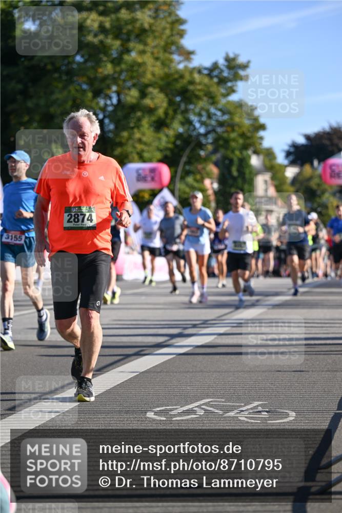 07.09.2025 - BARMER Alsterlauf Dr. Thomas Lammeyer http://msf.ph/oto/8710795 07.09.2025 09:37:32 Laufen 3155, 2874 meine-sportfotos.de