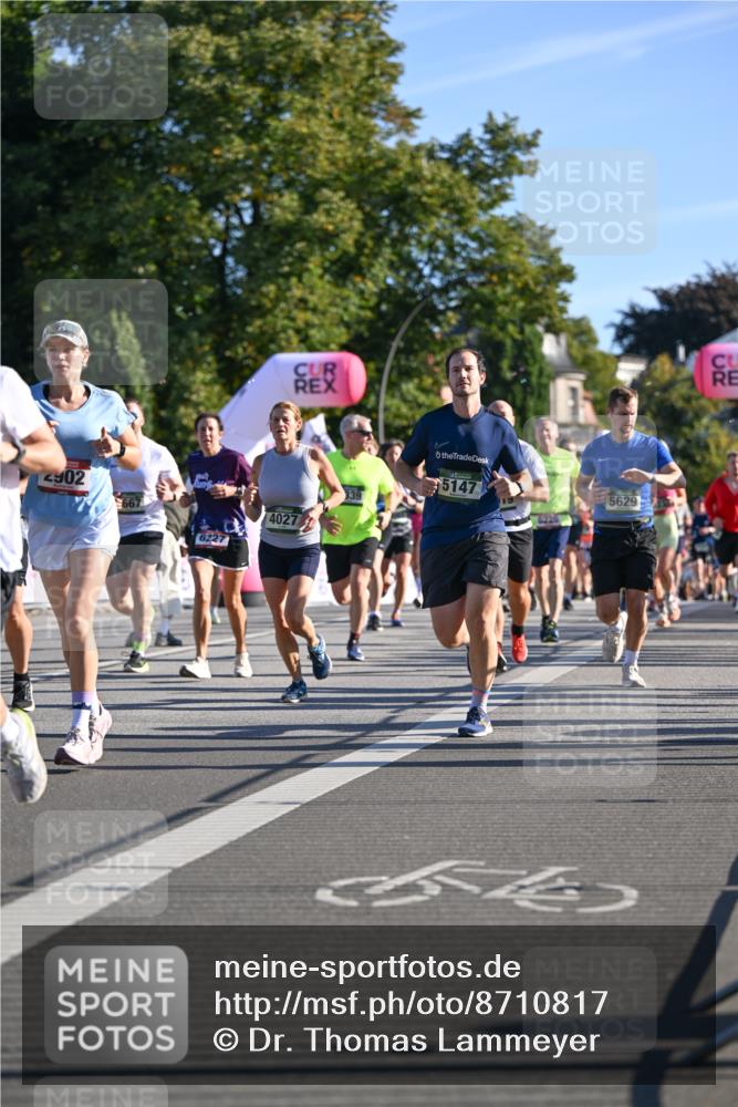 07.09.2025 - BARMER Alsterlauf Dr. Thomas Lammeyer http://msf.ph/oto/8710817 07.09.2025 09:37:36 Laufen 2902, 667, 6227, 4027, 339, 5147, 5629 meine-sportfotos.de