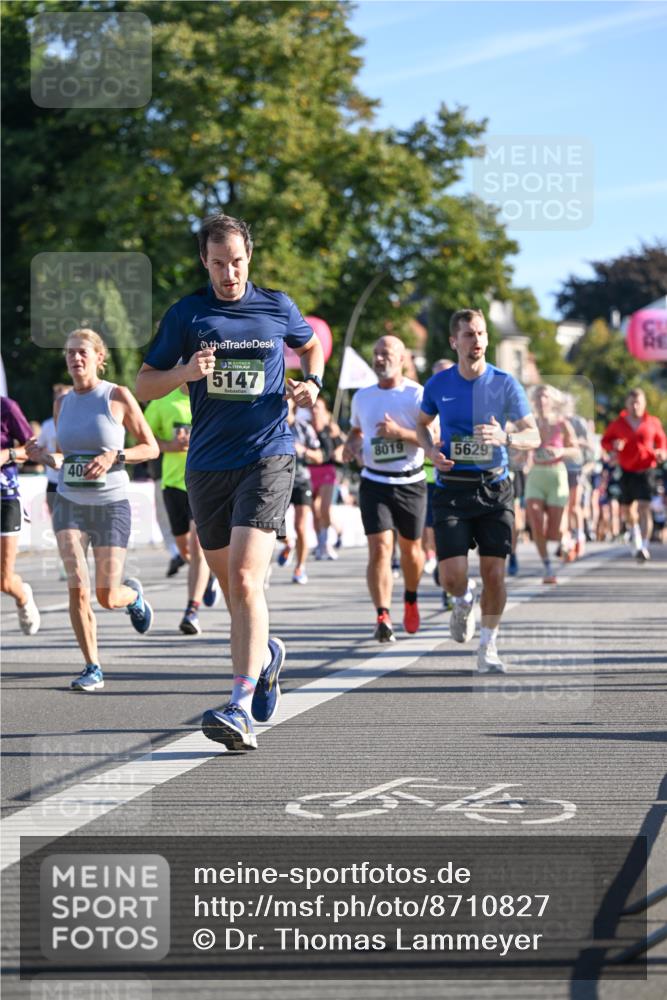 07.09.2025 - BARMER Alsterlauf Dr. Thomas Lammeyer http://msf.ph/oto/8710827 07.09.2025 09:37:37 Laufen 40, 5147, 8019, 5629 meine-sportfotos.de