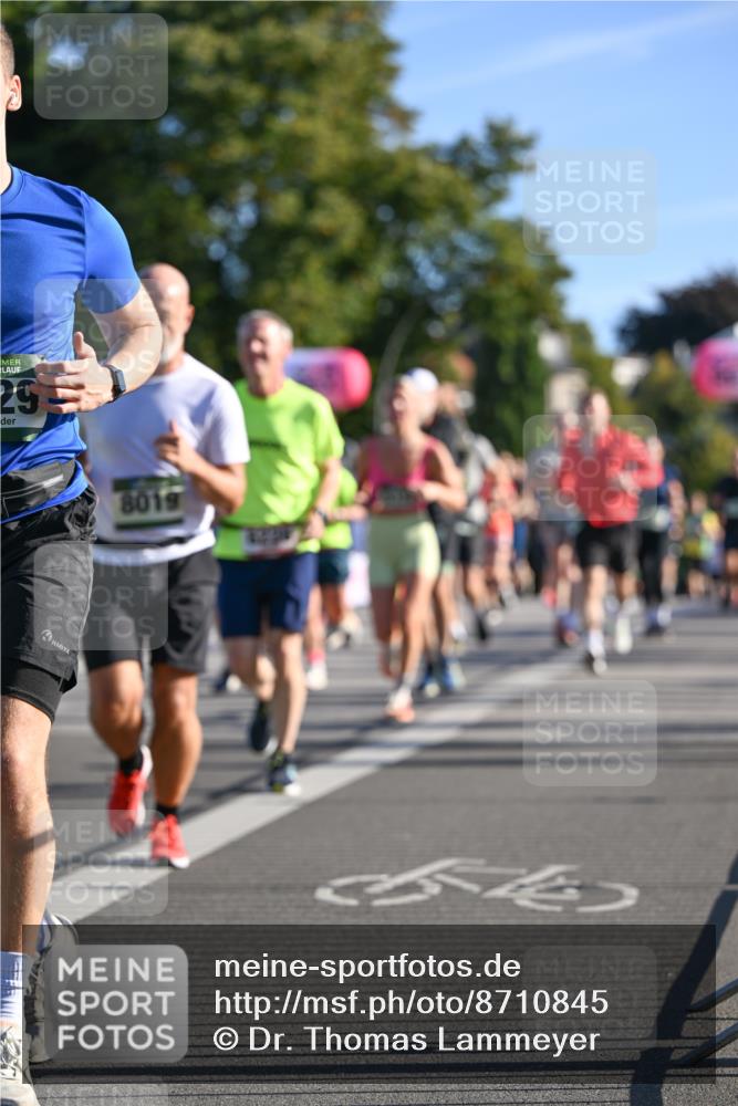07.09.2025 - BARMER Alsterlauf Dr. Thomas Lammeyer http://msf.ph/oto/8710845 07.09.2025 09:37:40 Laufen 29, 8019 meine-sportfotos.de