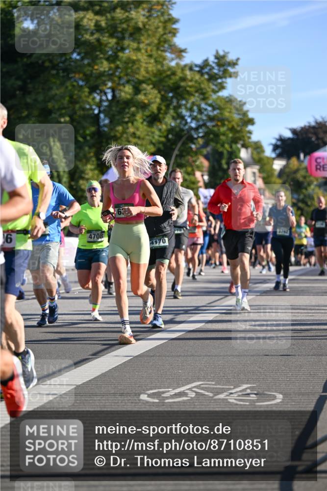 07.09.2025 - BARMER Alsterlauf Dr. Thomas Lammeyer http://msf.ph/oto/8710851 07.09.2025 09:37:41 Laufen 6, 4708, 63, 4170 meine-sportfotos.de