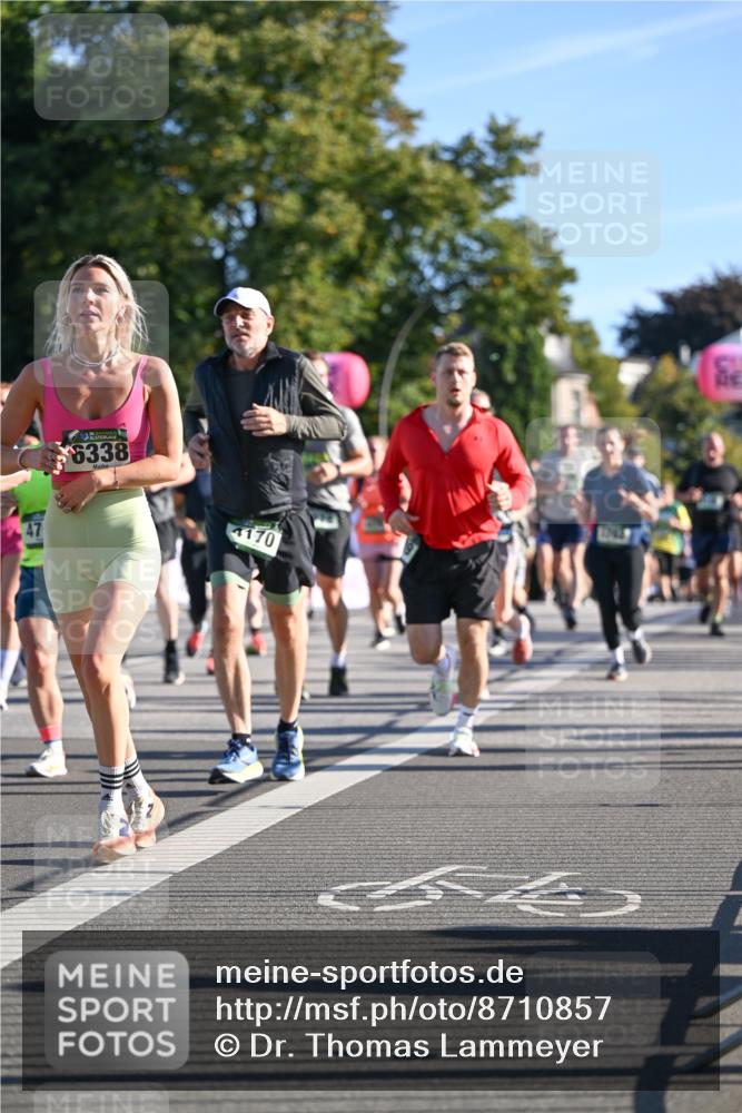 07.09.2025 - BARMER Alsterlauf Dr. Thomas Lammeyer http://msf.ph/oto/8710857 07.09.2025 09:37:42 Laufen 6338, 4170 meine-sportfotos.de