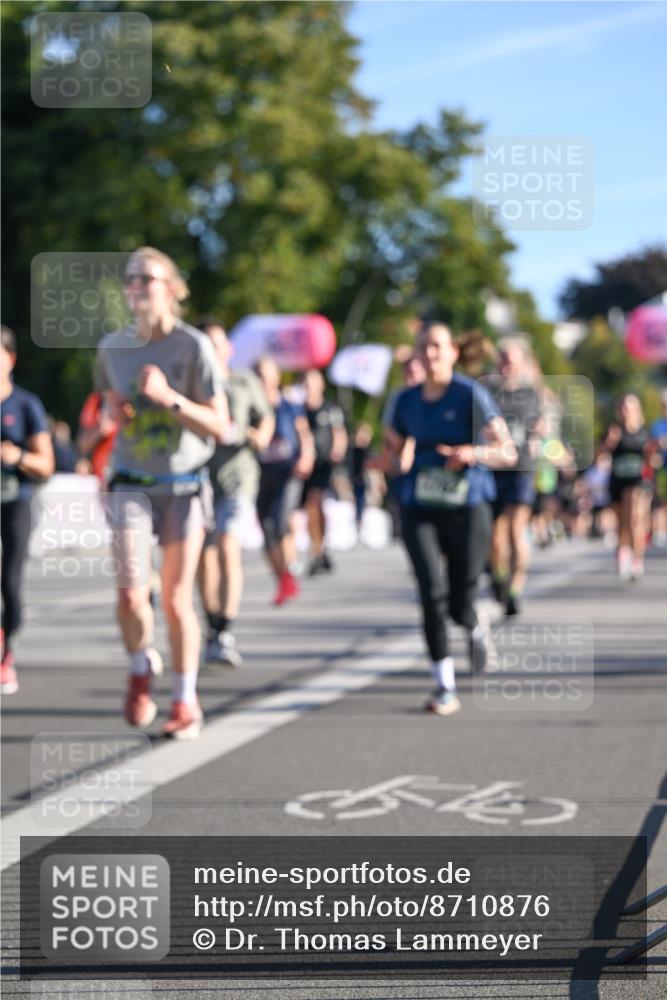 07.09.2025 - BARMER Alsterlauf Dr. Thomas Lammeyer http://msf.ph/oto/8710876 07.09.2025 09:37:45 Laufen  meine-sportfotos.de