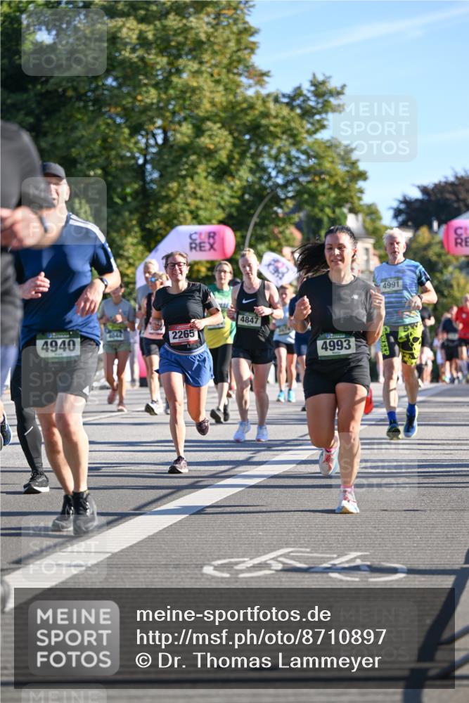 07.09.2025 - BARMER Alsterlauf Dr. Thomas Lammeyer http://msf.ph/oto/8710897 07.09.2025 09:37:49 Laufen 4940, 2265, 4847, 4993, 4991 meine-sportfotos.de