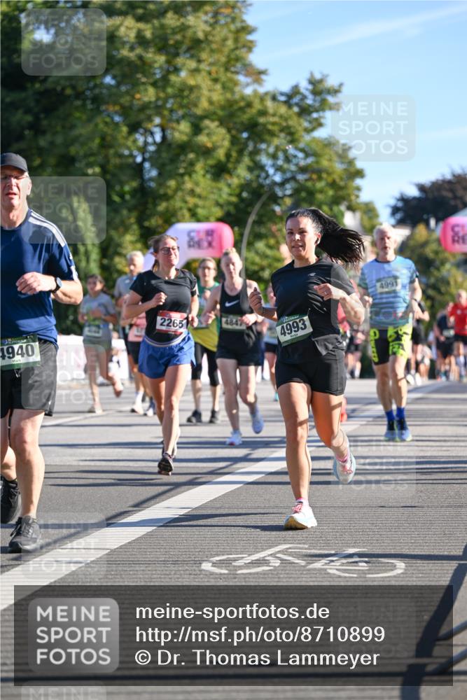 07.09.2025 - BARMER Alsterlauf Dr. Thomas Lammeyer http://msf.ph/oto/8710899 07.09.2025 09:37:49 Laufen 2265, 4847, 4940, 4993, 4991 meine-sportfotos.de