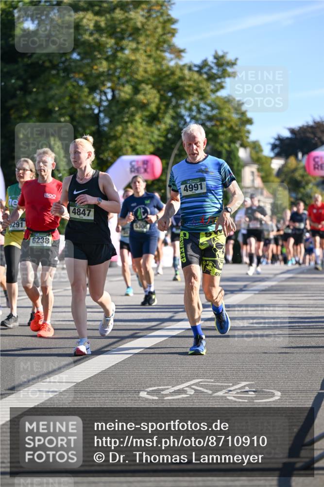 07.09.2025 - BARMER Alsterlauf Dr. Thomas Lammeyer http://msf.ph/oto/8710910 07.09.2025 09:37:51 Laufen 4991, 291, 6238, 4847, 5306 meine-sportfotos.de