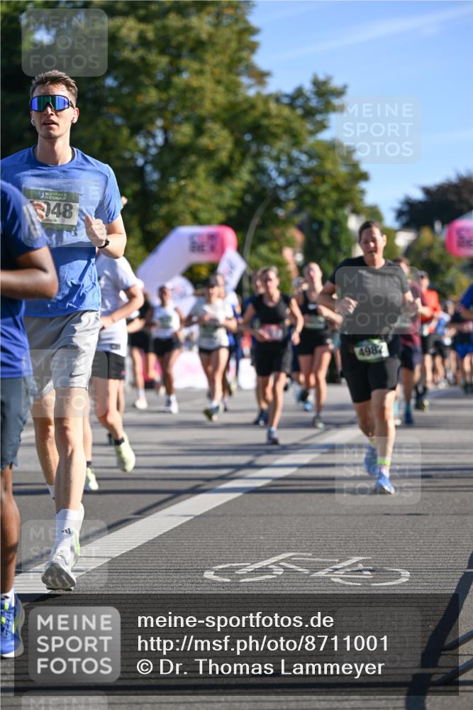 07.09.2025 - BARMER Alsterlauf Dr. Thomas Lammeyer http://msf.ph/oto/8711001 07.09.2025 09:38:05 Laufen 36, 48, 4982 meine-sportfotos.de