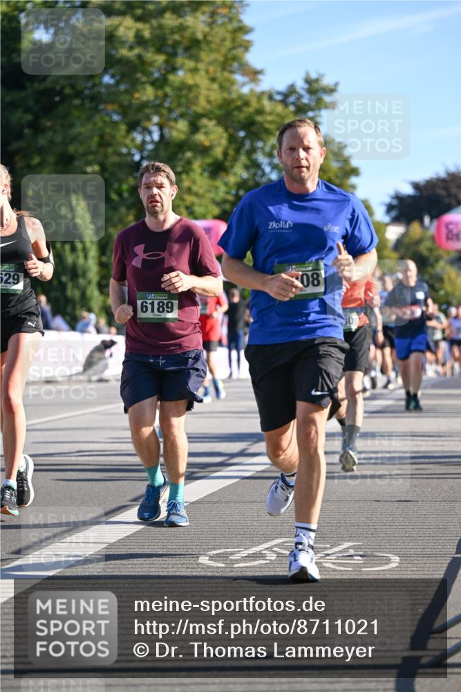 07.09.2025 - BARMER Alsterlauf Dr. Thomas Lammeyer http://msf.ph/oto/8711021 07.09.2025 09:38:09 Laufen 529, 6189, 08 meine-sportfotos.de