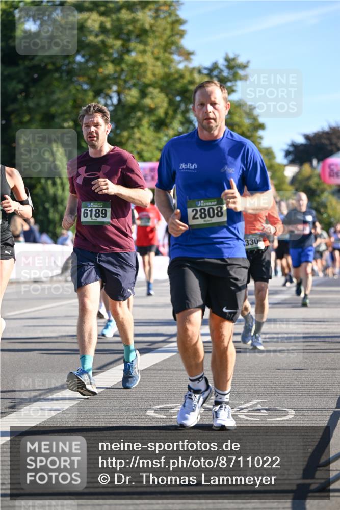 07.09.2025 - BARMER Alsterlauf Dr. Thomas Lammeyer http://msf.ph/oto/8711022 07.09.2025 09:38:09 Laufen 6189, 2808, 3309 meine-sportfotos.de