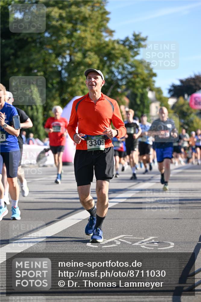 07.09.2025 - BARMER Alsterlauf Dr. Thomas Lammeyer http://msf.ph/oto/8711030 07.09.2025 09:38:11 Laufen 24, 3309 meine-sportfotos.de