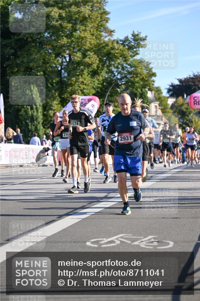 07.09.2025 - BARMER Alsterlauf Dr. Thomas Lammeyer http://msf.ph/oto/8711041 07.09.2025 09:38:12 Laufen 5809, 279, 5174, 2931, 54, 2067 meine-sportfotos.de