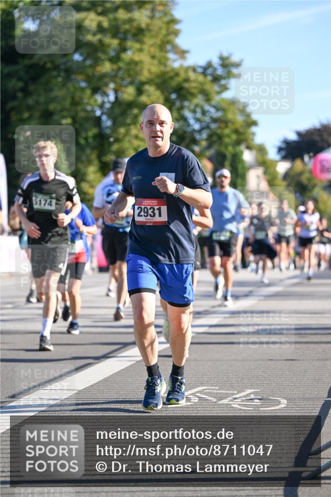 07.09.2025 - BARMER Alsterlauf Dr. Thomas Lammeyer http://msf.ph/oto/8711047 07.09.2025 09:38:14 Laufen 174, 136, 2931 meine-sportfotos.de