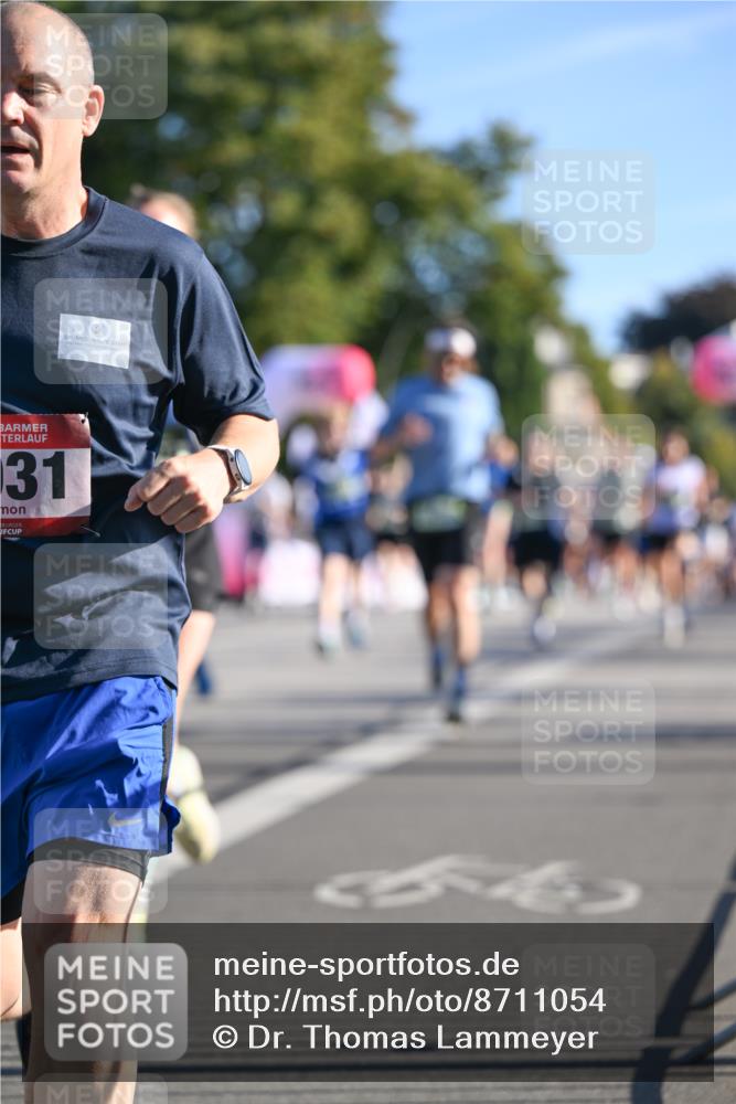 07.09.2025 - BARMER Alsterlauf Dr. Thomas Lammeyer http://msf.ph/oto/8711054 07.09.2025 09:38:15 Laufen 31, 664 meine-sportfotos.de