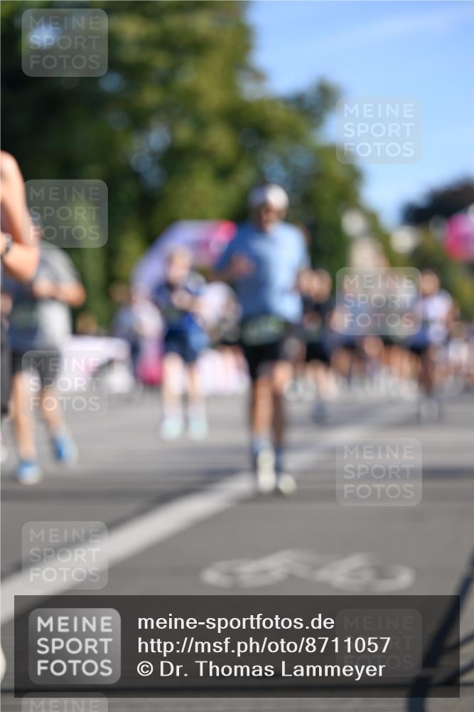07.09.2025 - BARMER Alsterlauf Dr. Thomas Lammeyer http://msf.ph/oto/8711057 07.09.2025 09:38:16 Laufen  meine-sportfotos.de