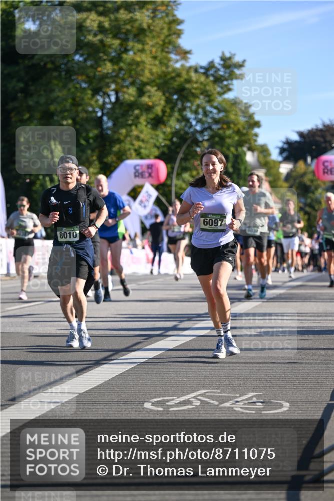 07.09.2025 - BARMER Alsterlauf Dr. Thomas Lammeyer http://msf.ph/oto/8711075 07.09.2025 09:38:19 Laufen 8010, 6097, 6000 meine-sportfotos.de