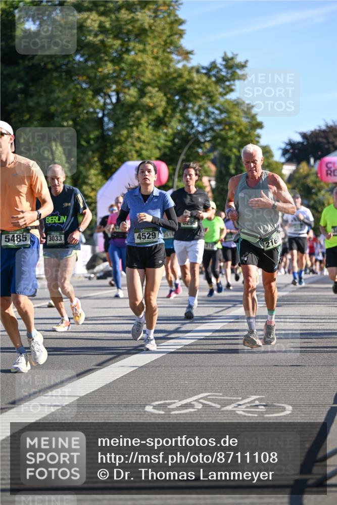 07.09.2025 - BARMER Alsterlauf Dr. Thomas Lammeyer http://msf.ph/oto/8711108 07.09.2025 09:38:25 Laufen 5485, 3033, 452951, 0295, 212, 2169 meine-sportfotos.de