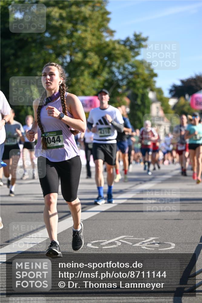 07.09.2025 - BARMER Alsterlauf Dr. Thomas Lammeyer http://msf.ph/oto/8711144 07.09.2025 09:38:31 Laufen 136, 044, 2310 meine-sportfotos.de