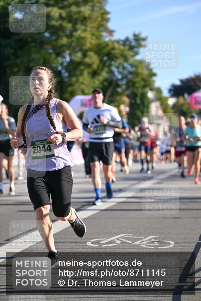 07.09.2025 - BARMER Alsterlauf Dr. Thomas Lammeyer http://msf.ph/oto/8711145 07.09.2025 09:38:31 Laufen 2044 meine-sportfotos.de