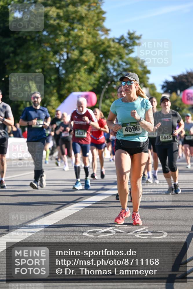 07.09.2025 - BARMER Alsterlauf Dr. Thomas Lammeyer http://msf.ph/oto/8711168 07.09.2025 09:38:35 Laufen 4831, 4596, 5845 meine-sportfotos.de