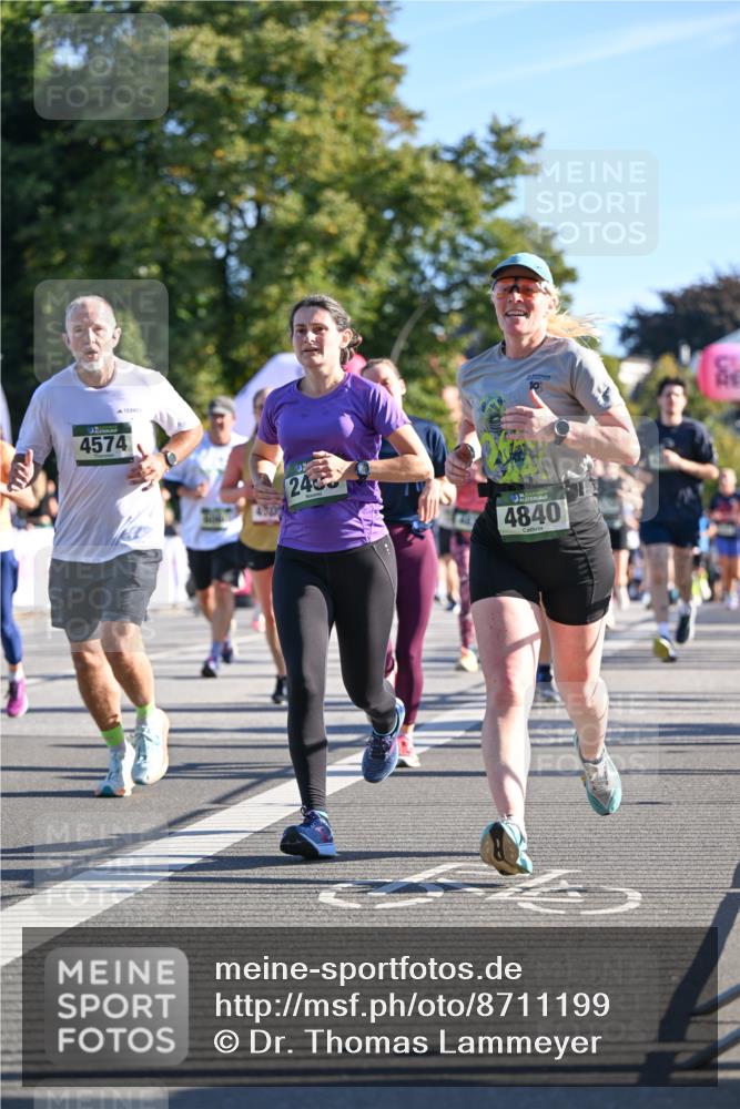07.09.2025 - BARMER Alsterlauf Dr. Thomas Lammeyer http://msf.ph/oto/8711199 07.09.2025 09:38:39 Laufen 4574, 2433, 4840 meine-sportfotos.de