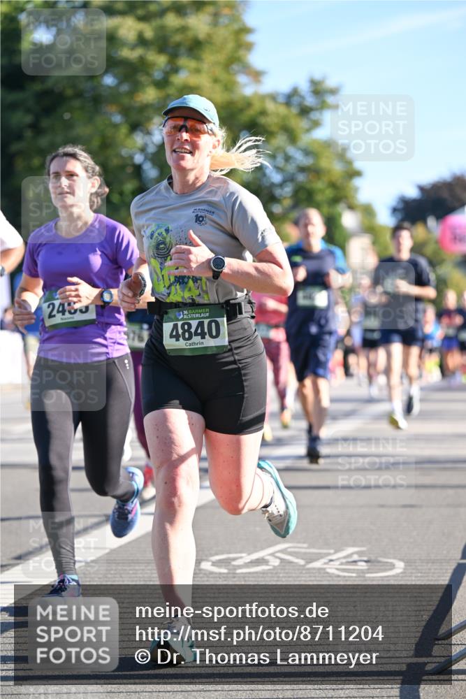 07.09.2025 - BARMER Alsterlauf Dr. Thomas Lammeyer http://msf.ph/oto/8711204 07.09.2025 09:38:40 Laufen 2453, 30, 4840 meine-sportfotos.de