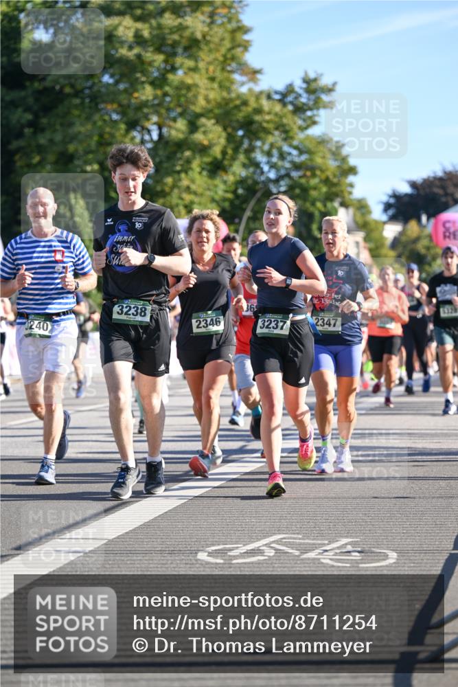 07.09.2025 - BARMER Alsterlauf Dr. Thomas Lammeyer http://msf.ph/oto/8711254 07.09.2025 09:38:48 Laufen 29, 10, 3238, 36, 240, 2346, 3237, 2347, 1328 meine-sportfotos.de