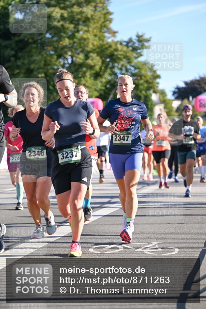 07.09.2025 - BARMER Alsterlauf Dr. Thomas Lammeyer http://msf.ph/oto/8711263 07.09.2025 09:38:49 Laufen 274, 10, 136, 2346, 3237, 2347 meine-sportfotos.de